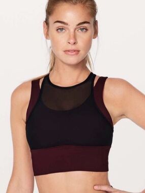 Lululemon Women's Black and Burgundy Sports Bra
